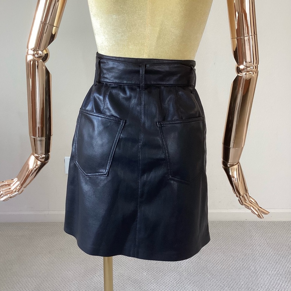 Nanushka Black Slit Pockets Button Closure Mini Skirt SZ XS - Picture 5 of 7